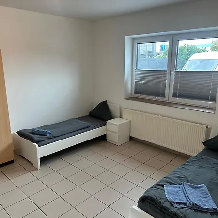 Appartement 3 Schlafzimmer, Wohnzimmer, Kueche, Bad, Terrasse, Parkplatz Wörrstadt