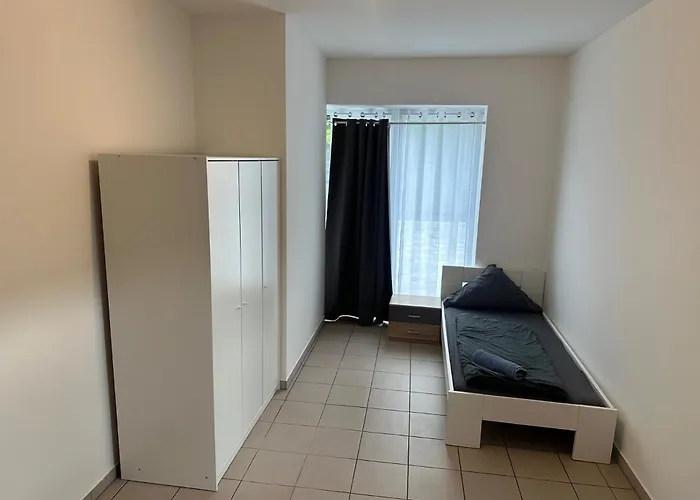 3 Schlafzimmer, Wohnzimmer, Kueche, Bad, Terrasse, Parkplatz Wörrstadt