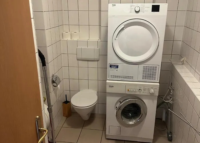 3 Schlafzimmer, Wohnzimmer, Kueche, Bad, Terrasse, Parkplatz דירה Wörrstadt